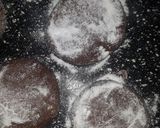 Foto del paso 4 de la receta: Polvorones veganos de chocolate