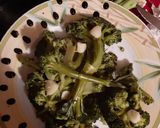 Foto del paso 1 de la receta: Brócoli frito con ajos