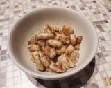 Foto del passaggio 2 della ricetta PPPA (Pollo Pinoli e PhilAdelfia)