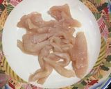 รูปขั้นตอนการทำที่ 1 ของ “ผัดบร็อคโคลี่อกไก่”