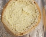 A picture of step 3 of Artichoke Cheese Bread Bowl.