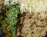 Foto del passaggio 3 della ricetta Polpette di quinoa zucchine e provola dolce