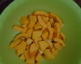 A picture of step 1 of Creamy butternut soup.