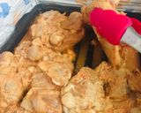 Foto del paso 1 de la receta: Filetes de pollo anticuchado con Papas Doradas!