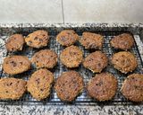 Foto del paso 3 de la receta: Galletitas avena y harina integral de banana
