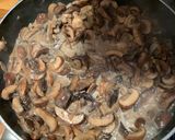 A picture of step 5 of Mushroom Lasagne.
