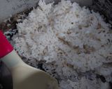 Foto langkah ke 1 dari resep Nasi Goreng Tidak Pakai Kecap.
