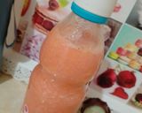 صورة لخطوة 2 من وصفة عصير كوكتال الموز والفرواولة والبرتقال🍊🍌🍓🍋