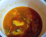 Foto del paso 4 de la receta: Pollo guisado con zanahorias, patatas al macis y azafrán