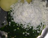 A picture of step 3 of Palak kofta in red Gravy with Garlic naan.
