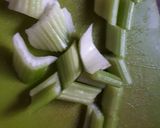 Foto del paso 5 de la receta: Caldo de pollo con vegetales