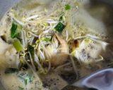 Foto langkah ke 4 dari resep Lontong Mie Khas Surabaya.