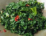 Foto langkah ke 5 dari resep Tumis Kale ala Chef Turnip.