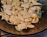Foto langkah ke 3 dari resep Japanese Chicken Curry (Kare Ayam Ala Jepang).