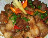รูปขั้นตอนการทำที่ 3 ของ หมูผัดกะปิ