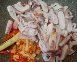 Foto langkah ke 1 dari resep Cumi Kecap Pedas.