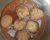 A picture of step 2 of Kofta karhai.
