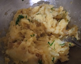 மேஷ்டு பொட்டேடோ ஸ்காட்ச் எக்ஸ்(Mashed Potato Scotch Eggs) ரெசிபி ஸ்டேப் 9 புகைப்படம்