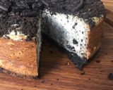 Foto langkah ke 7 dari resep Baked Oreo Philly Cheesecake.
