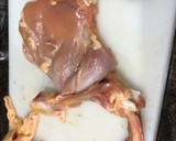 Foto del paso 5 de la receta: Muslo de pollo deshuesado sin piel a la plancha con ensalada