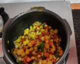 વેજિટેબલ પુલાવ (Vegetable Pulao Recipe In Gujarati) રેસીપી સ્ટેપ2ફોટો