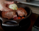 Foto del paso 4 de la receta: Carrillera de Cerdo con Garbanzos