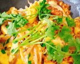 Hình bước làm 3 của món Trứng chiên cải muối