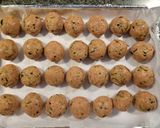 Foto langkah ke 2 dari resep Baked Zucchini Meatballs.