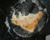 A picture of step 2 of Fried Egg Bread.