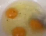 Foto del paso 6 de la receta: Tortilla de alcachofas con langostinos