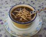 A picture of step 7 of Chinese restaurant style spicy veg manchow soup.