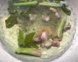 รูปขั้นตอนการทำที่ 1 ของ ต้มแซ่บหมูและไก่