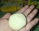 Foto langkah ke 8 dari resep 1032. Roti Goreng Tanpa Ulen Isian Bakso.