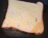 A picture of step 7 of Veg Egg Sandwich.