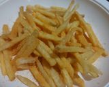 Foto langkah ke 5 dari resep Simple Homemade Fries.
