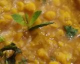 A picture of step 5 of Punjabi chana daal.