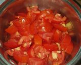 Foto del paso 1 de la receta: Salsa de tomates picante