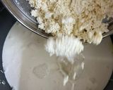 A picture of step 2 of Paneer Kalakand.