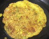 A picture of step 4 of Veg masala omelette.