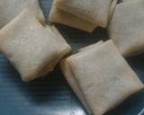 Foto langkah ke 4 dari resep Martabak Telor Mini.