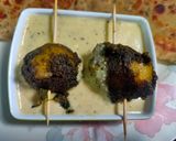 A picture of step 8 of Mint masala BBQ potatoes with cheesy white gravy.