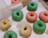 รูปขั้นตอนการทำที่ 5 ของ โดนัทสีพลาสเทล 🍩💕💚💛💙