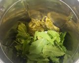 A picture of step 3 of Spinach & Mint Cooler.