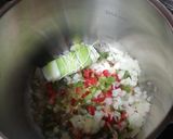 Foto del paso 1 de la receta Calamares en salsa con papas sancochadas