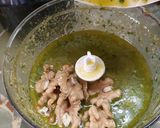 Foto del paso 2 de la receta: Pesto de albahaca