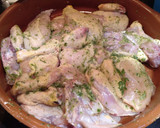 Foto del paso 1 de la receta: Pollo Encebollado con Robellóns