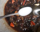 Foto langkah ke 8 dari resep Oseng Kikil.