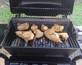 Foto del paso 3 de la receta: Pollo Asado & Hojas de Mostaza Salteadas con Ajos