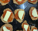 Foto del paso 2 de la receta: Milanesa peceto napolitana con papas fritas