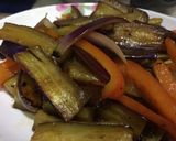 Foto langkah ke 3 dari resep Oseng terong paprika kecap asin.